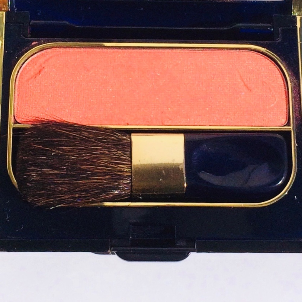 Estee Lauder Signature Powder Blush in Fire-16